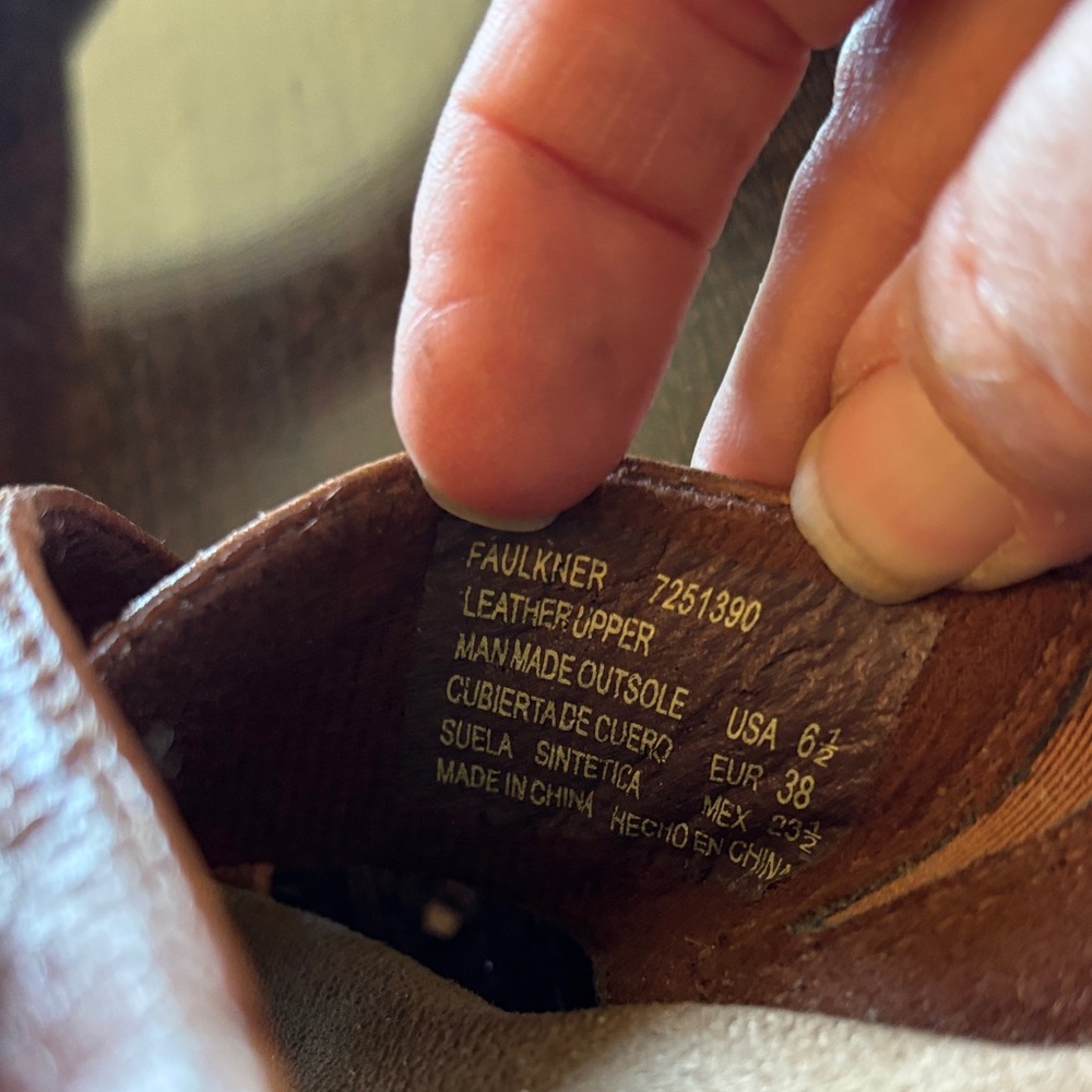 Earth Spirit Brown Leather Sandals - Picture 6 of 6